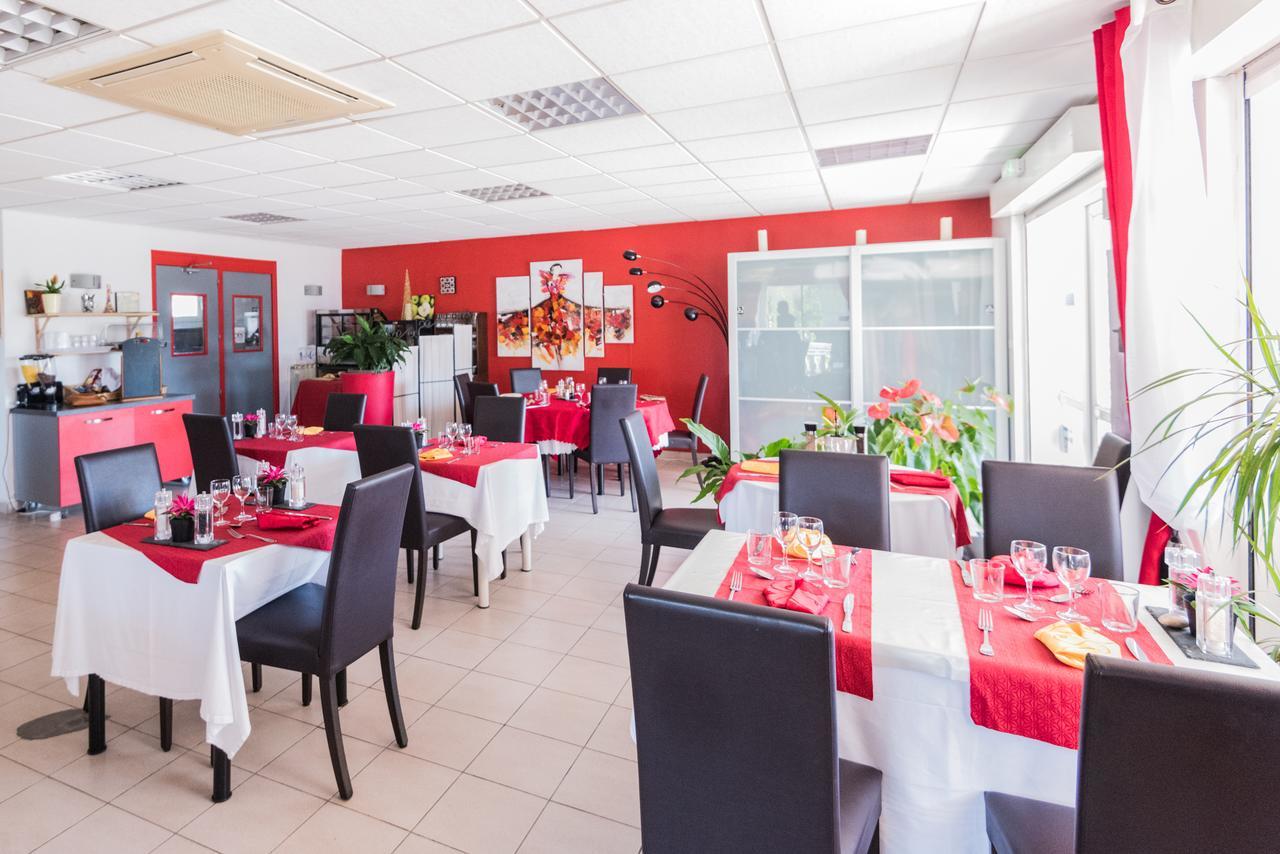 Le Grand Jardin Hotel Aujargues Ngoại thất bức ảnh